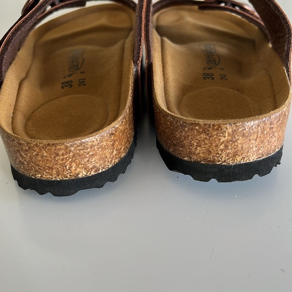 Aerothotic Sandals - Picture 3 of 10